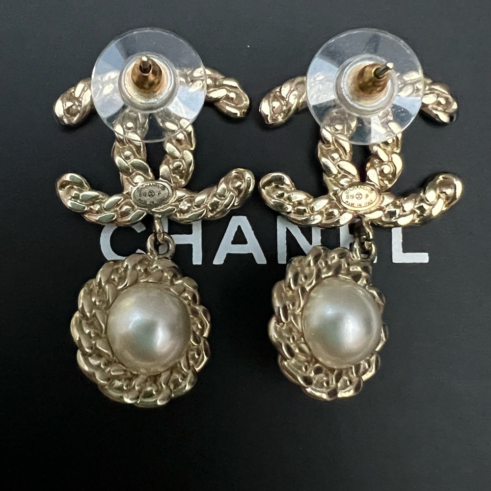 Chanel Earrings - Picture 9 of 12